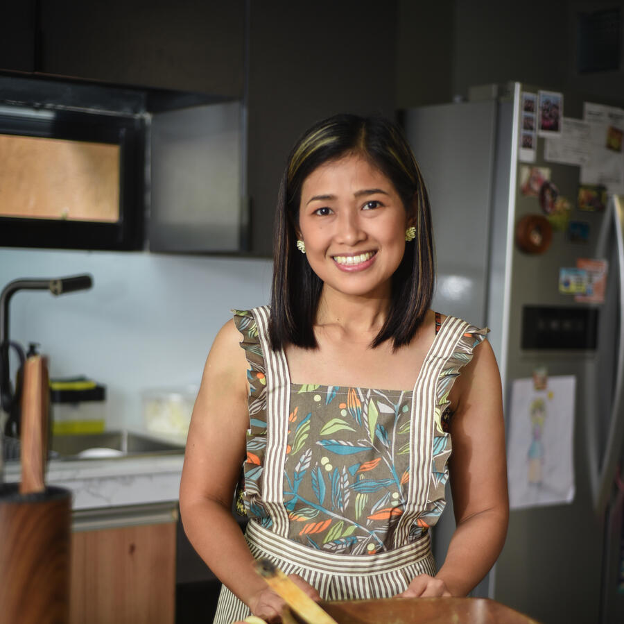 Laarni Claracay is a licensed nutritionist and homeschooling mom of four. With her husband Franz, she raises their family as missionaries while leading the Agham and Science & Food Clubs—where learning is hands-on, family-centered, and deliciously fun.